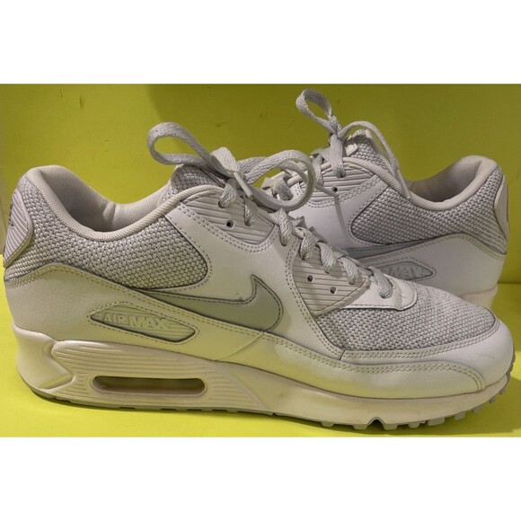 Nike Air Max 90 Essential 537384-134 Triple White Running Gym Size 11.5 - Picture 2 of 8